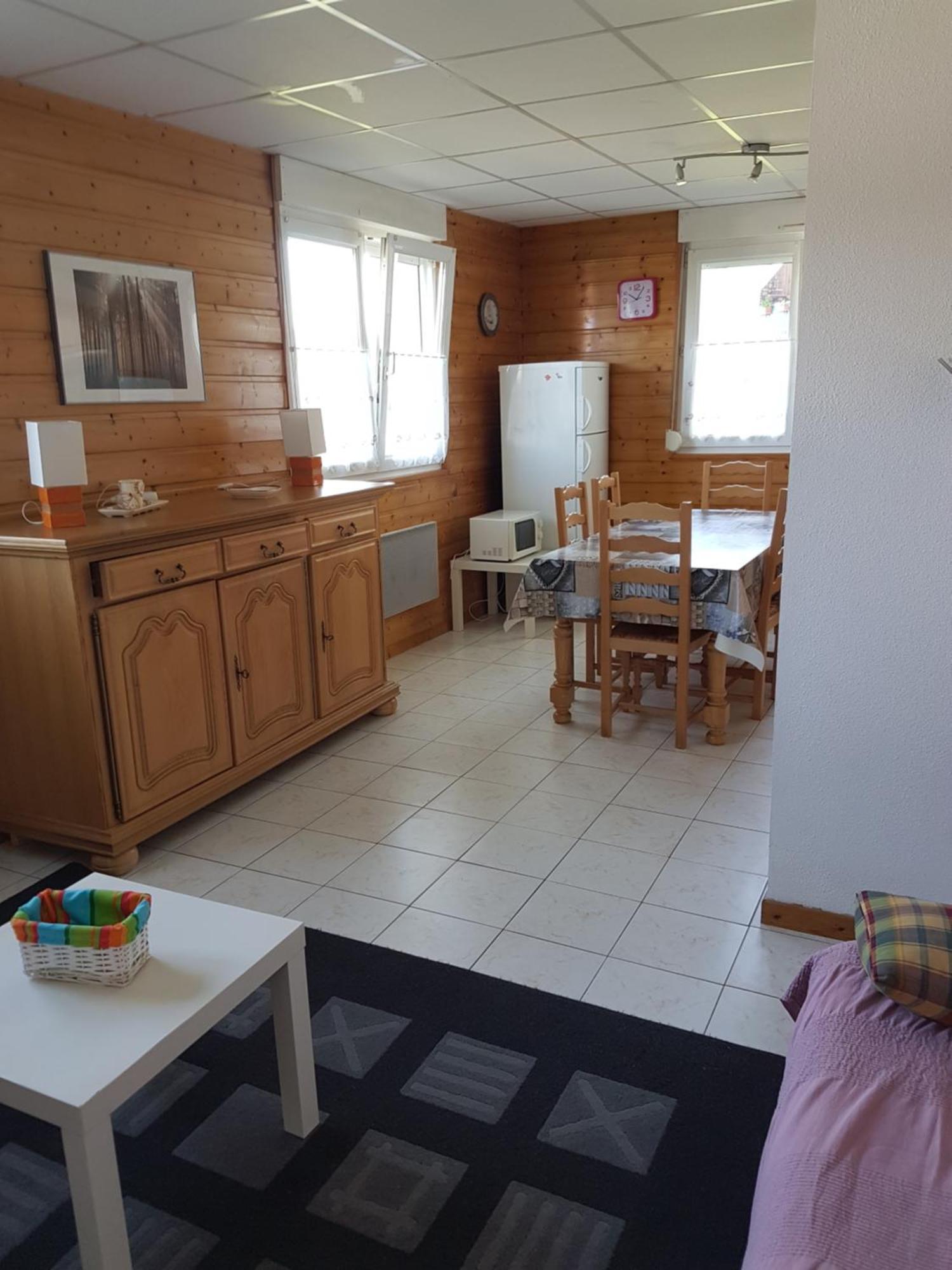 Apartment F2 Lumineux En Centre - *